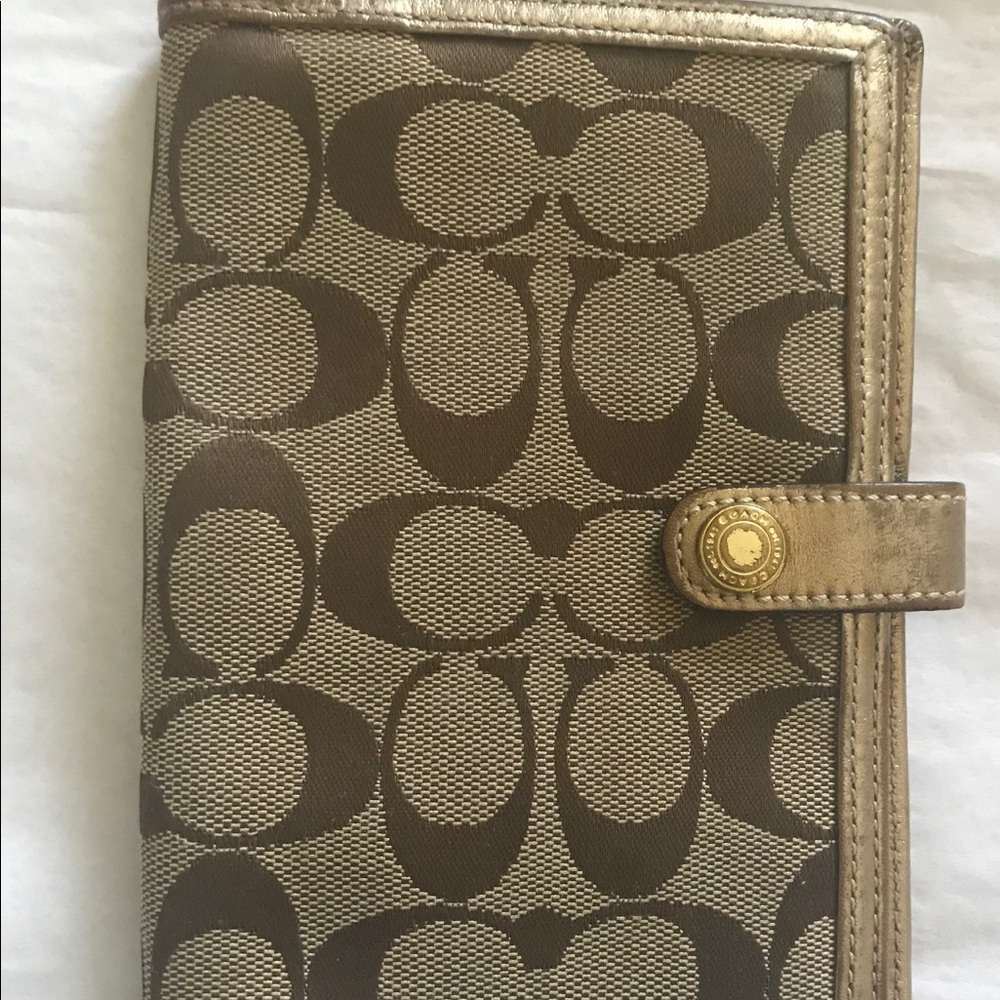 Coach Agenda planner and card holder